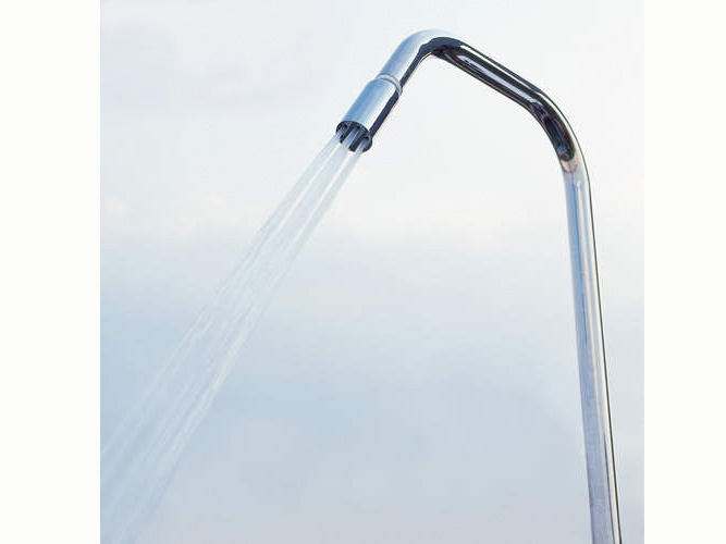 semprotan pijat untuk kolam renang